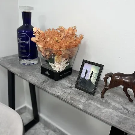 Modern Zanzibar Stone Town Apartment